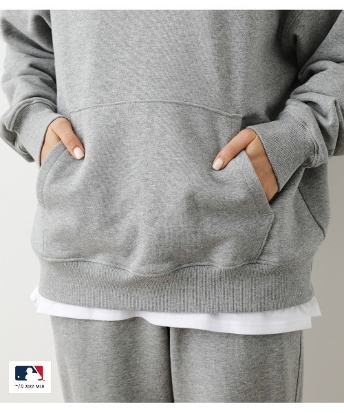 RODEO CROWNS WIDE BOWL（ロデオクラウンズワイドボウル）の「MLB TEAM スウェットパーカー（パーカー・レディース・ネイビー/杢グレー/グリーン・LARGE/MEDIUM）」の6枚目の写真