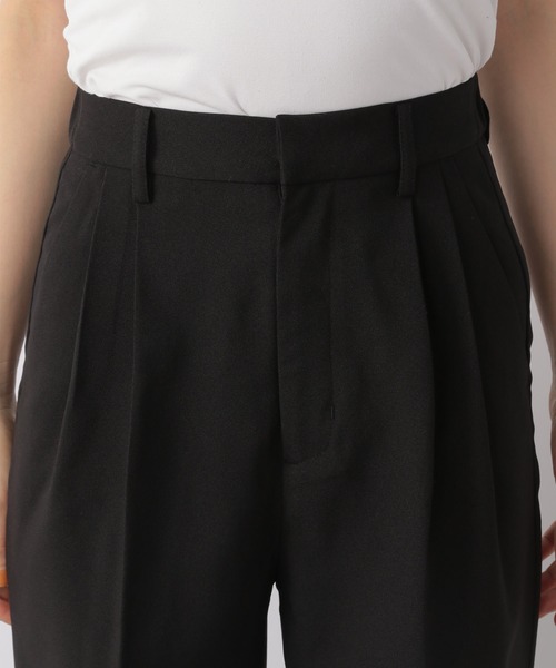 ハイウエストタックテーパードパンツ（その他パンツ）｜LOWRYS FARM（ローリーズファーム）