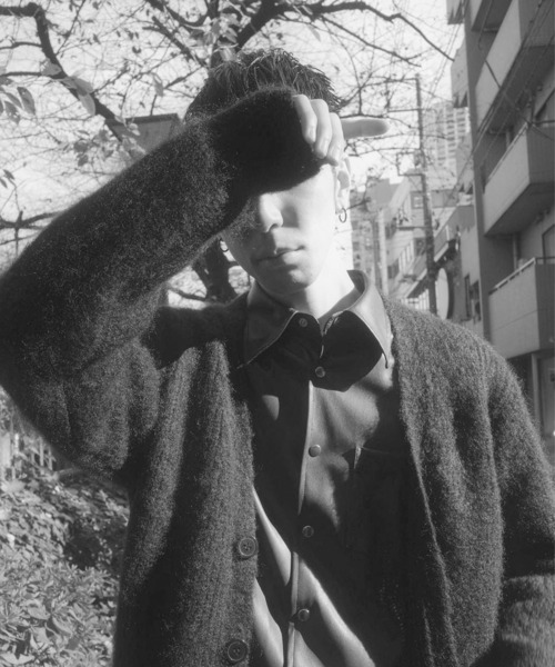 ALLEGE（アレッジ）の「【 ALLEGE 】Mohair Cardigan（カーディガン/ボレロ・メンズ・ブラック・1）」の4枚目の写真