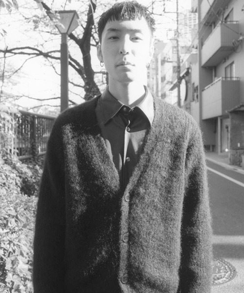 ALLEGE（アレッジ）の「【 ALLEGE 】Mohair Cardigan（カーディガン/ボレロ・メンズ・ブラック・1）」の7枚目の写真