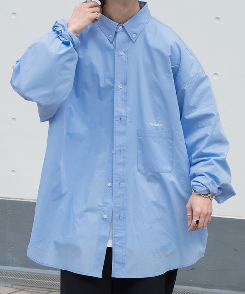 Perushu（ペルーシュ）の「オーバーサイズワンポイントシャツ（シャツ/ブラウス・メンズ・ライトブルー/ピンク/イエロー/ホワイト・LARGE/MEDIUM）」の3枚目の写真