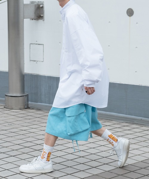 Perushu（ペルーシュ）の「オーバーサイズワンポイントシャツ（シャツ/ブラウス・メンズ・ライトブルー/ピンク/イエロー/ホワイト・LARGE/MEDIUM）」の10枚目の写真