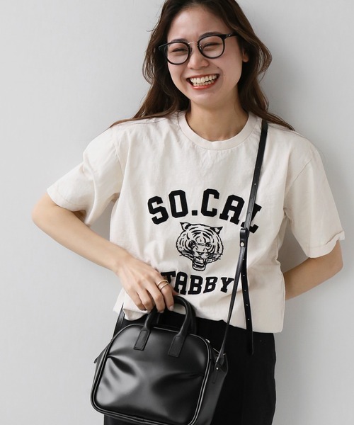 MIXTA（ミクスタ）の「別注【MIXTA/ミクスタ】*RELUME S/S TEE：Tシャツ（Tシャツ/カットソー・レディース・ホワイト/ブラック/ホワイト系その他/ブラック系その他・MEDIUM）」の2枚目の写真