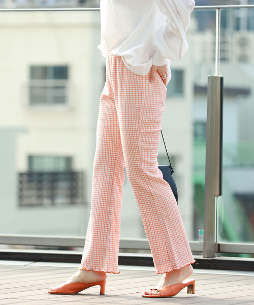 Ray BEAMS（レイビームス）の「Ray BEAMS / シャーリング ギンガム パンツ（その他パンツ・レディース・ブラック/オレンジ/グリーン系その他3・1/0）」の17枚目の写真