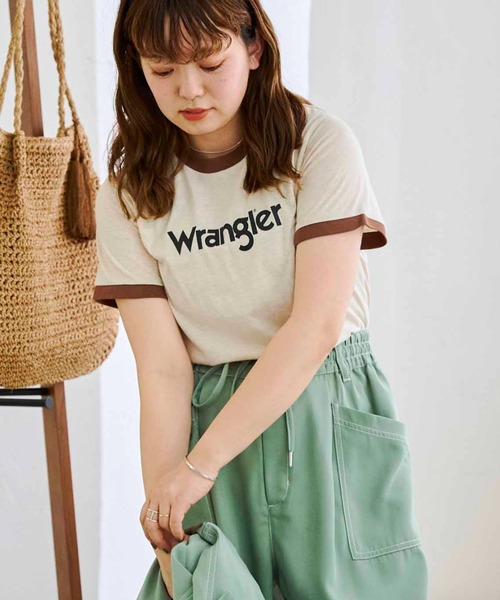 Wrangler（ラングラー）の「ラングラーロゴリンガーT（Tシャツ/カットソー・レディース・アイボリー/グレー/パープル・X-SMALL）」の20枚目の写真