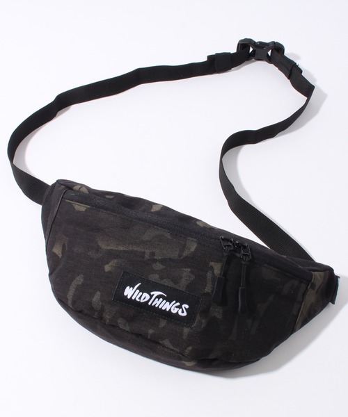 WILD THINGS（ワイルドシングス）の「【WILD THINGS/ワイルドシングス】ワンポイントロゴ ウエストバッグ（ボディバッグ/ウエストポーチ・メンズ・ホワイト/ベージュ/パープル/オリーブ/ターコイズブルー/オレンジ/マルチ/カモフラージュ/ブラック/グレー・FREE）」の10枚目の写真