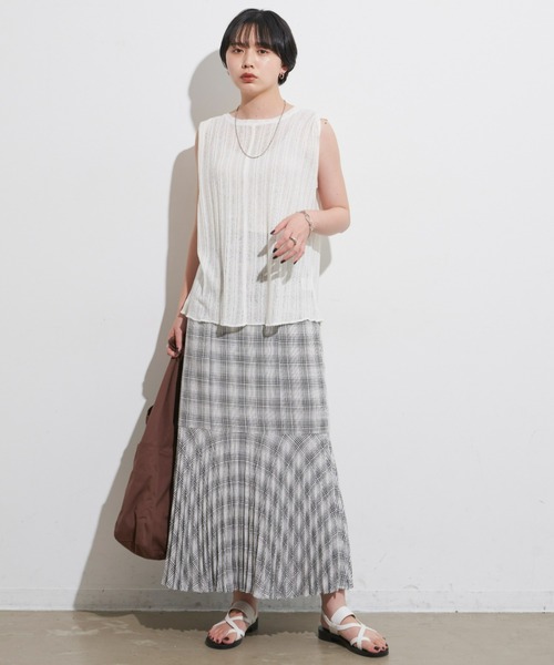 Aunt Marie's（アントマリーズ）の「透かし編みノースリーブニット / タンクトップ / ドライタッチ（タンクトップ・レディース・ブラック/ブラウン/アイボリー・FREE）」の13枚目の写真