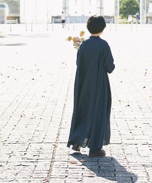 and R（アンドアール）の「リネンフレアワンピース（ワンピース・レディース・ベージュ/ネイビー/レッド・FREE）」の14枚目の写真