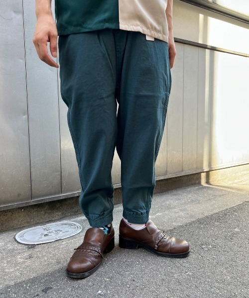 AZIONE（アジオネ）の「AZIONE/アジオネ/MV サマーファブリックジョガーパンツ（その他パンツ・メンズ・ブラック/ダークグリーン/カーキ/A/B・MEDIUM/X-LARGE/LARGE）」の3枚目の写真