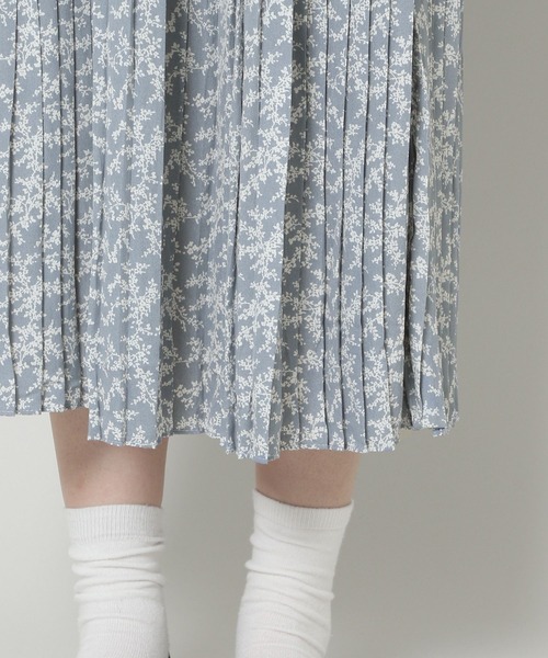 ALAND(エーランド)の「3.3Field Trip/SELF TIE WAISTワンピース 2299892(ワンピース・レディース・ライトブルー/ベージュ・FREE)」の19枚目の写真