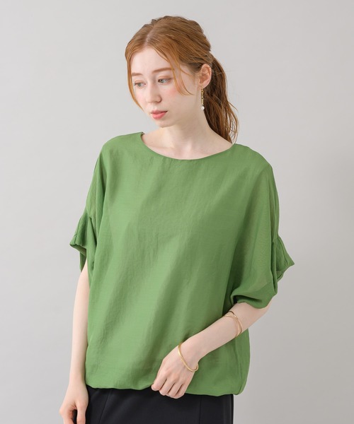 CLOCHE(クロシェ)の「cloche 裾バルーンプルオーバー(Tシャツ/カットソー・レディース・ベージュ/グリーン・FREE)」の2枚目の写真