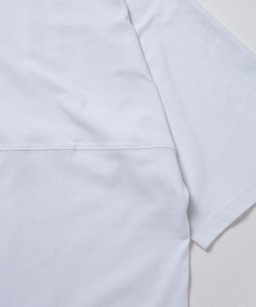 430（フォーサーティ）の「【430】S/S BIG LOGO C&S（Tシャツ/カットソー・メンズ・ホワイト/ブラック/パープル・1/2/3）」の9枚目の写真