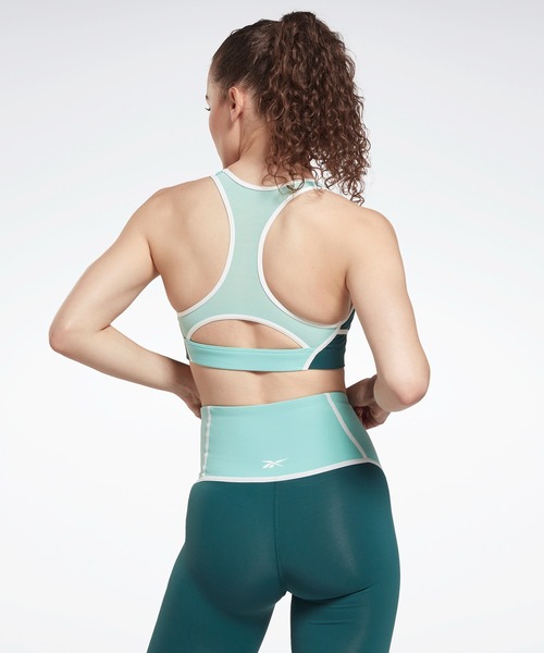 Reebok(リーボック)の「ラックス レーサー カラーブロック パデッドブラ / Lux Racer Colorblocked Padded Bra(スポーツブラ・レディース・パープル/ブラック/グリーン・LARGE/MEDIUM/SMALL/X-LARGE/X-SMALL)」の9枚目の写真