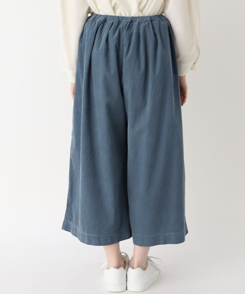 LAURA ASHLEY(ローラアシュレイ)の「細コールクロップドワイドパンツ(その他パンツ・レディース・グレー/ブルー・38)」の5枚目の写真
