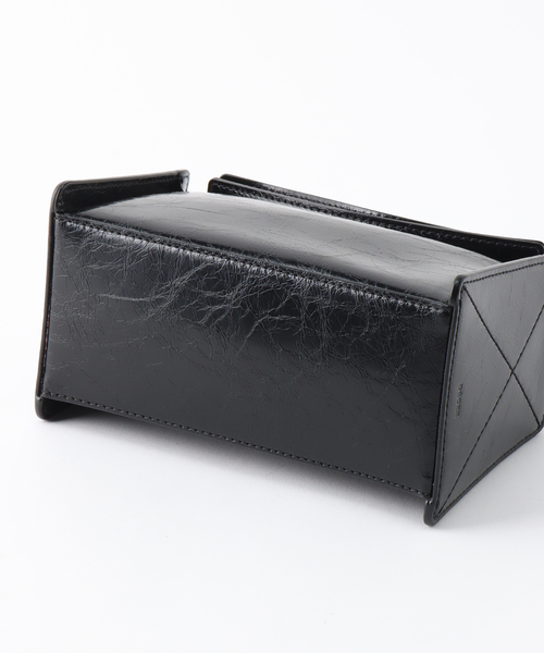 DECKE(デッケ)の「【DECKE/デッケ】ACCORDIAN MINI BAG(ショルダーバッグ・レディース・ブラック・FREE)」の4枚目の写真