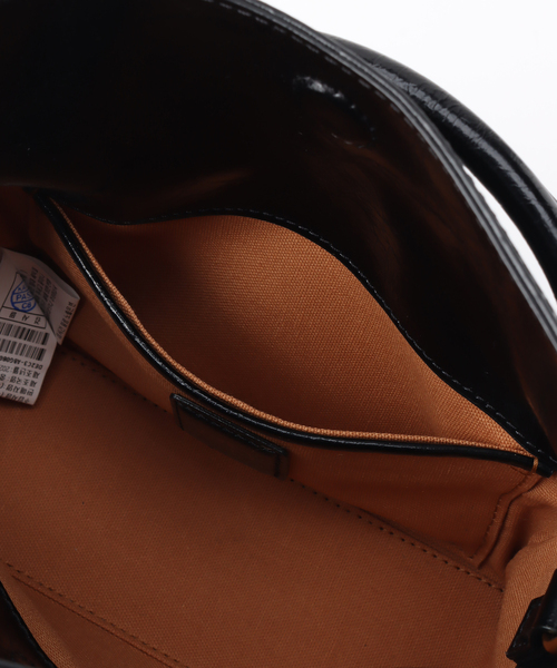 DECKE(デッケ)の「【DECKE/デッケ】ACCORDIAN MINI BAG(ショルダーバッグ・レディース・ブラック・FREE)」の6枚目の写真