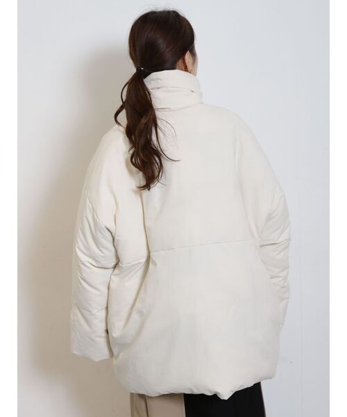 COTORICA（コトリカ）の「ファイバーダウンブルゾン（ブルゾン・レディース・アイボリー/パープル/ブラック・FREE）」の10枚目の写真