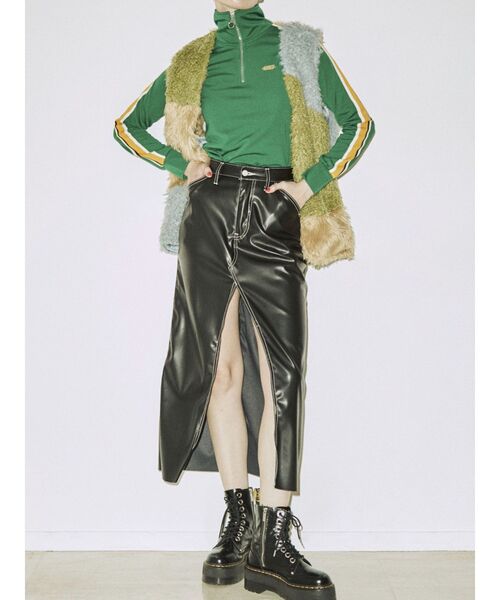 jouetie（ジュエティ）の「クレイジーファーベスト（ベスト・レディース・ブラック/アイボリー/その他1・MEDIUM）」の14枚目の写真