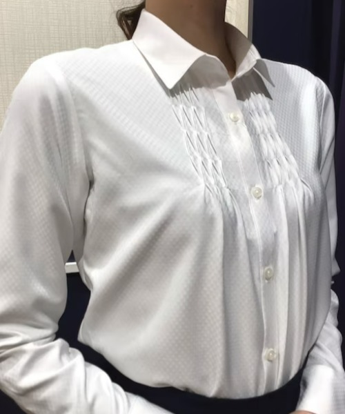 TOKYO SHIRTS(トウキョウシャツ)の「【吸水速乾】【COFREX】レギュラー衿 ピンタック長袖ブラウス(ビジネスシャツ・レディース・ホワイト・S/M/L/LL)」の12枚目の写真