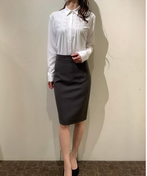 TOKYO SHIRTS(トウキョウシャツ)の「【吸水速乾】【COFREX】レギュラー衿 ピンタック長袖ブラウス(ビジネスシャツ・レディース・ホワイト・S/M/L/LL)」の9枚目の写真