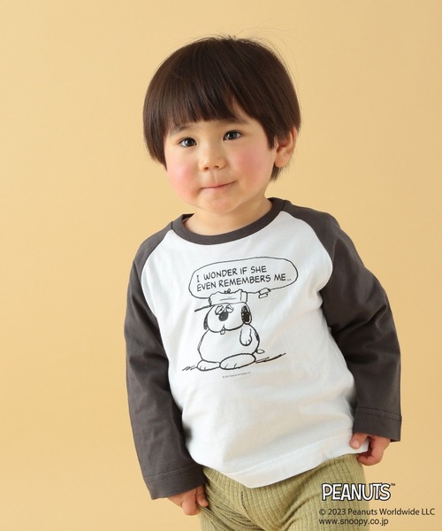 TRAVEL（トラベル）の「【PEANUTS】ラグランロンT(KIDS)　186666（Tシャツ/カットソー・キッズ・グレー/ブラック・SMALL/MEDIUM）」の2枚目の写真