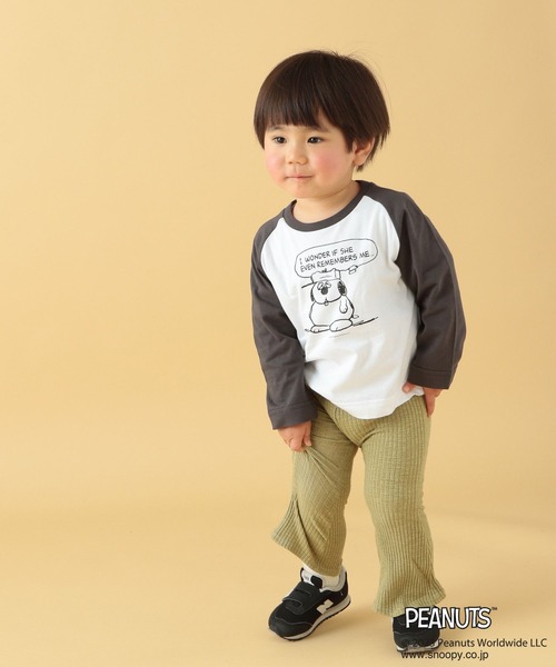 TRAVEL（トラベル）の「【PEANUTS】ラグランロンT(KIDS)　186666（Tシャツ/カットソー・キッズ・グレー/ブラック・SMALL/MEDIUM）」の4枚目の写真