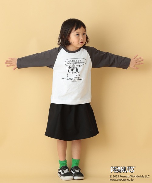 TRAVEL（トラベル）の「【PEANUTS】ラグランロンT(KIDS)　186666（Tシャツ/カットソー・キッズ・グレー/ブラック・SMALL/MEDIUM）」の5枚目の写真