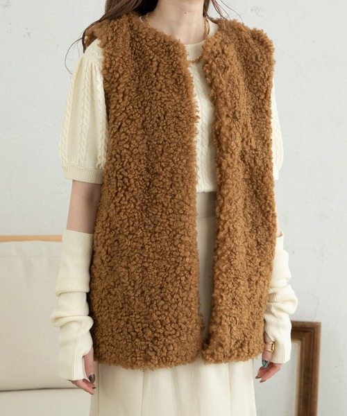 Ambre Neige(アンブルネージュ)の「プードルフェイクファーベスト/【WEB/EC限定商品】(ベスト・レディース・ダークブラウン/アイボリー/ライトブラウン・FREE)」の12枚目の写真