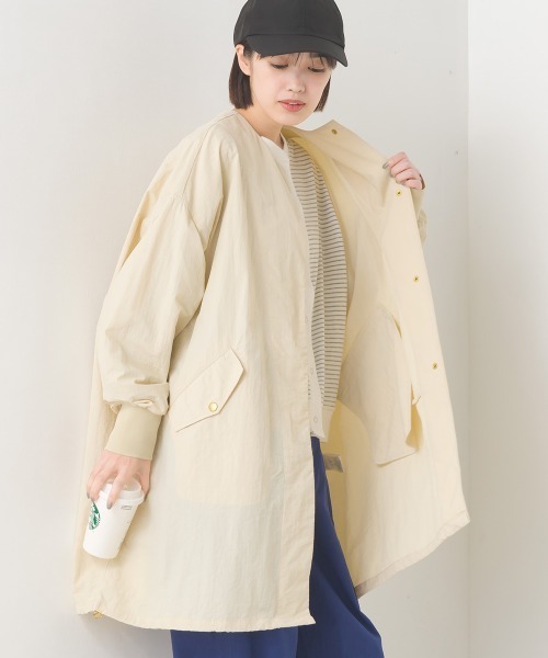 OMNES（オムネス）の「撥水加工ナイロンノーカラー裾ドローコードブルゾン（ブルゾン・レディース・ブラック/ベージュ/アイボリー/カーキ/グレイッシュベージュ/ライトブルー・FREE）」の17枚目の写真