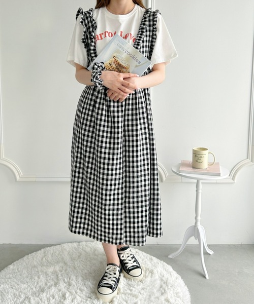 Loueme（ルエム）の「ギンガムチェック深Vネックジャンパー