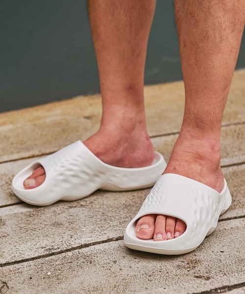 夏先取りサンダル！送料&関税込みNB Fresh Foam MRSHN選べる２色 夏先取りサンダル！送料&関税込みNB Fresh Foam MRSHN選べる2色