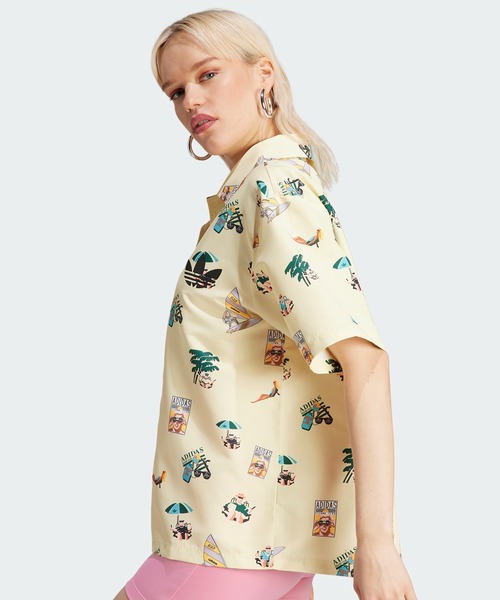 adidas(アディダス)の「オリジナルス 半袖グラフィックシャツ / アディダスオリジナルス adidas Originals(シャツ/ブラウス・レディース・ライトイエロー・X-LARGE/MEDIUM/LARGE/XX-LARGE/X-SMALL/SMALL)」の2枚目の写真