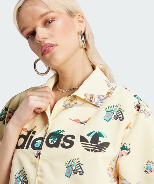 adidas（アディダス）の「オリジナルス 半袖グラフィックシャツ
