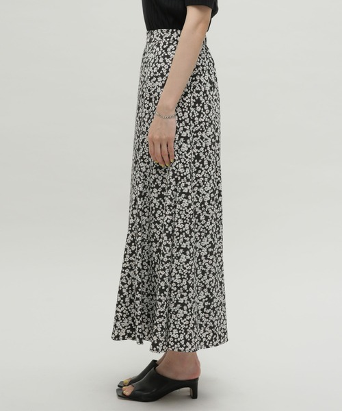 NANO universe（ナノユニバース）の「LB.03/フラワーマーメイドスカート（スカート・レディース・ブラック/グリーン・S/M）」の19枚目の写真