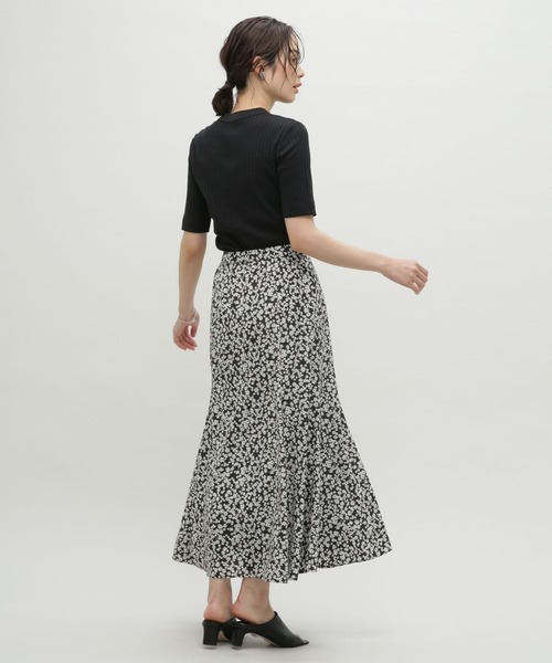 NANO universe（ナノユニバース）の「LB.03/フラワーマーメイドスカート（スカート・レディース・ブラック/グリーン・S/M）」の14枚目の写真