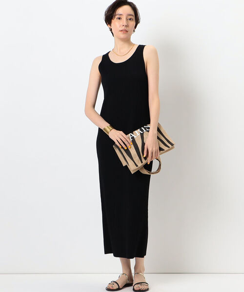 NOLLEY’S Sophi(ノーリーズソフィ)の「《アンサンブル対応》ワイドリブ風アメスリタンクトップマキシ丈ニットワンピース(ワンピース・レディース・ダークブラウン/ブラック・36/38)」の1枚目の写真