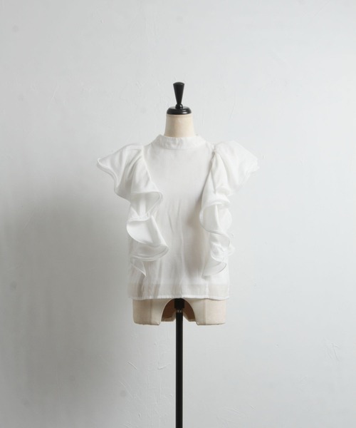 tocco closet(トッコ クローゼット)の「前後2WAYボウタイリボンラッフルフリルブラウス(シャツ/ブラウス・レディース・オフホワイト/ベージュ・M)」の8枚目の写真