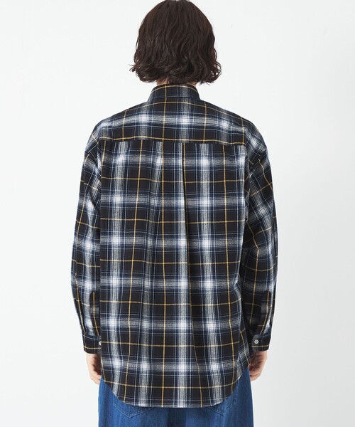 green label relaxing(グリーンレーベルリラクシング)の「【WEB限定】<GLR or>カラー フランネル ロングスリーブ チェック シャツ(シャツ/ブラウス・メンズ・ネイビー・M/L/S)」の4枚目の写真