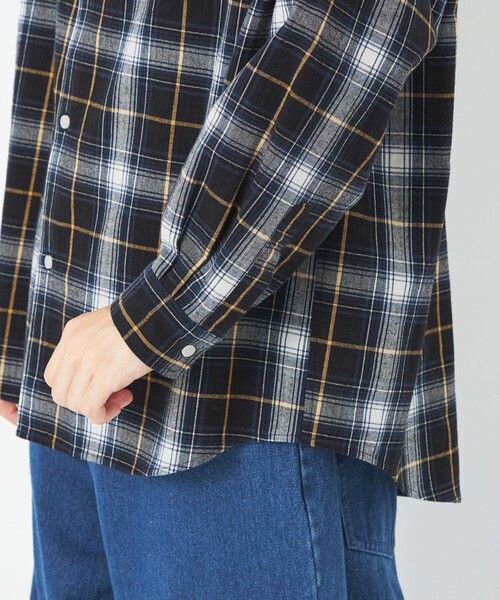 green label relaxing(グリーンレーベルリラクシング)の「【WEB限定】<GLR or>カラー フランネル ロングスリーブ チェック シャツ(シャツ/ブラウス・メンズ・ネイビー・M/L/S)」の6枚目の写真