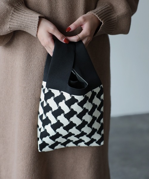 Riberry（リベリー）の「柄アソートミニニットバッグ（ハンドバッグ・レディース・ブラック系2/ブラック系1/ブラック系3/ホワイト/C/H/M/G/A/F/L/B/D/J/N/X/W/V・FREE）」の13枚目の写真