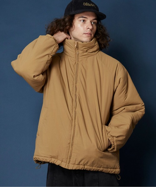 unrelaxing（アンリラクシング）の「ボリュームハイネック撥水ナイロンエコダウンジャケット（ダウンジャケット/コート・メンズ・ライトカーキ/グレー/ブラック/アイボリー/ブルー系/ベージュ/スミクロ/その他・FREE）」の8枚目の写真