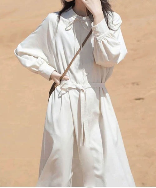 gossip!ロサンゼルス(ゴシップロサンゼルス)の「パフスリーブシンプル きれいめ 春 秋 ミディ丈シャツワンピース(ワンピース・レディース・オフホワイト/ブラック・FREE)」の13枚目の写真