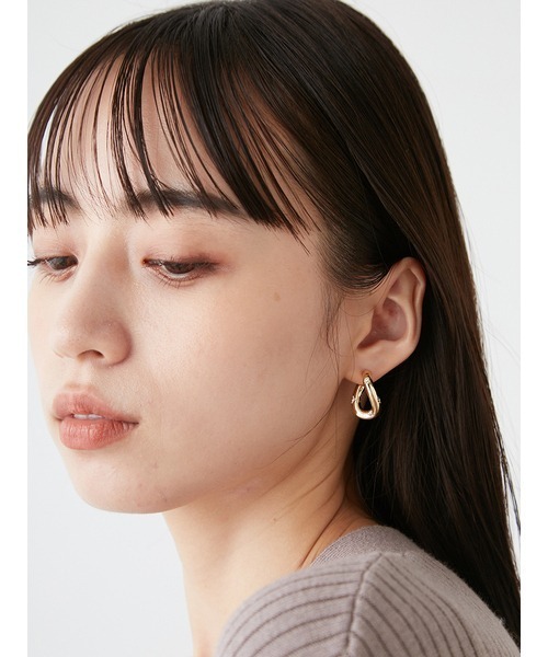 SNIDEL（スナイデル）の「ストーンフープピアス（ピアス（両耳用）・レディース・ゴールド/シルバー・FREE）」の9枚目の写真