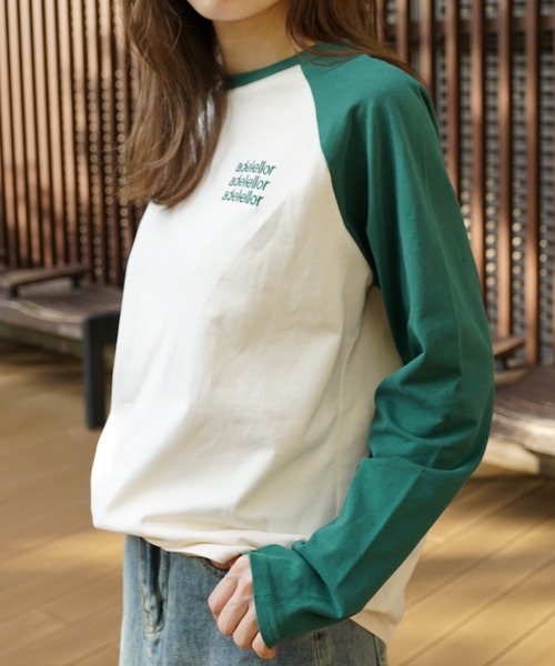 Mela(メラ)の「レター刺繍ラグランTEE(Tシャツ/カットソー・レディース・グリーン/ブラック/ブラウン/ネイビー・FREE)」の3枚目の写真