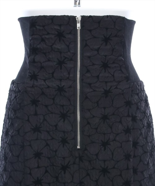 clear（クリア）の「ウエストリブ花柄ジャガードマーメイドスカート[低身長用サイズ有]（スカート・レディース・ブラック/アイボリー・M/S/XS）」の7枚目の写真