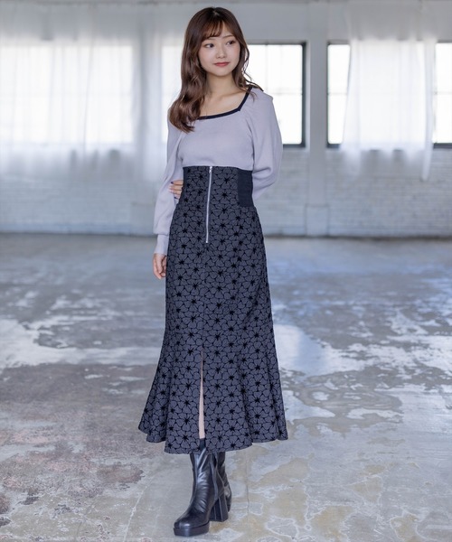 clear（クリア）の「ウエストリブ花柄ジャガードマーメイドスカート[低身長用サイズ有]（スカート・レディース・ブラック/アイボリー・M/S/XS）」の11枚目の写真