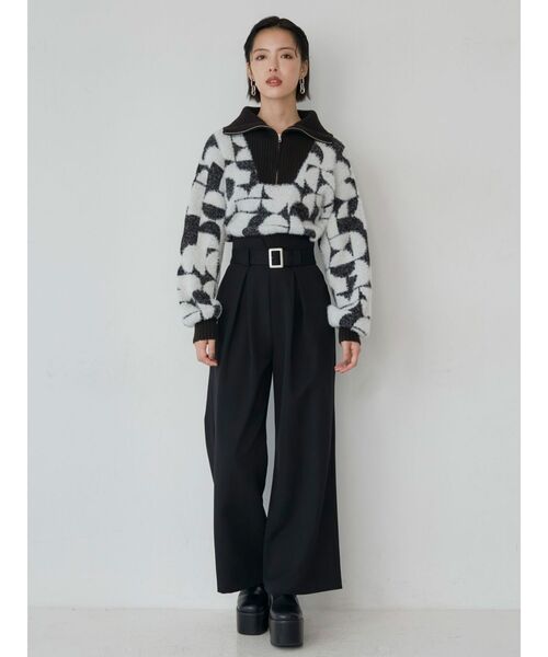 MURUA（ムルーア）の「フロントZIPフェザーニット（ニット/セーター・レディース・ブラック/ベージュ/ブルー・FREE）」の4枚目の写真