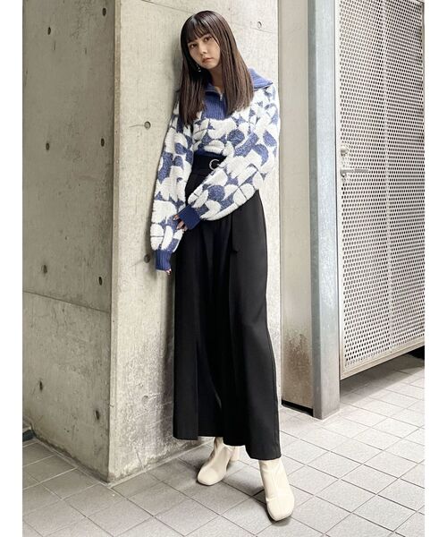 MURUA（ムルーア）の「フロントZIPフェザーニット（ニット