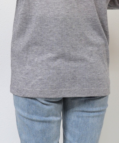 andme（アンドミー）の「テレコシアークルーネック長袖トップス（Tシャツ/カットソー・レディース・ブルー系/ボルドー/ブラック/アイボリー/グレー/イエロー/グレイッシュベージュ/ピンク・FREE）」の18枚目の写真