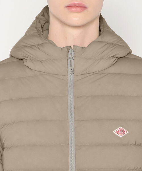 DANTON（ダントン）の「MEN'S STRETCH NYLON MIDDLE DOWN HOODED
